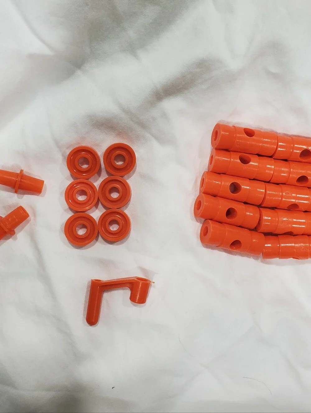 Vintage 1970 Questor Tinkertoy Set No 155 Giant Engineer 98% Complete Metal Lid